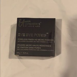 It cosmetics bye bye pores